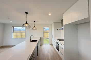 1521 Springs Road, Lincoln