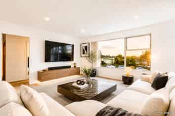 9  Grimshaw Place, Henderson