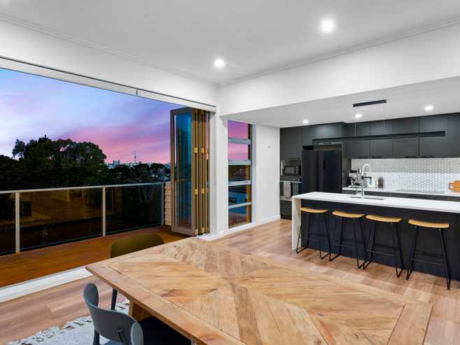 8C Huka Road, Birkenhead