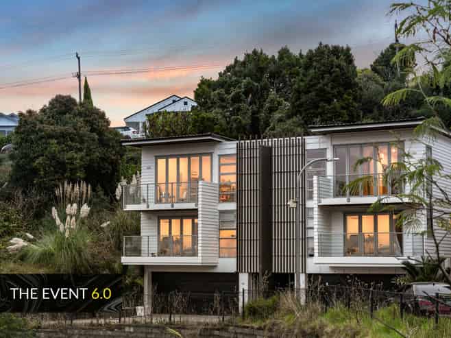 8C Huka Road, Birkenhead