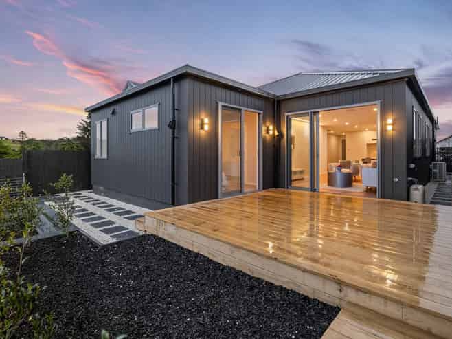 66 Huanui Drive, Orewa