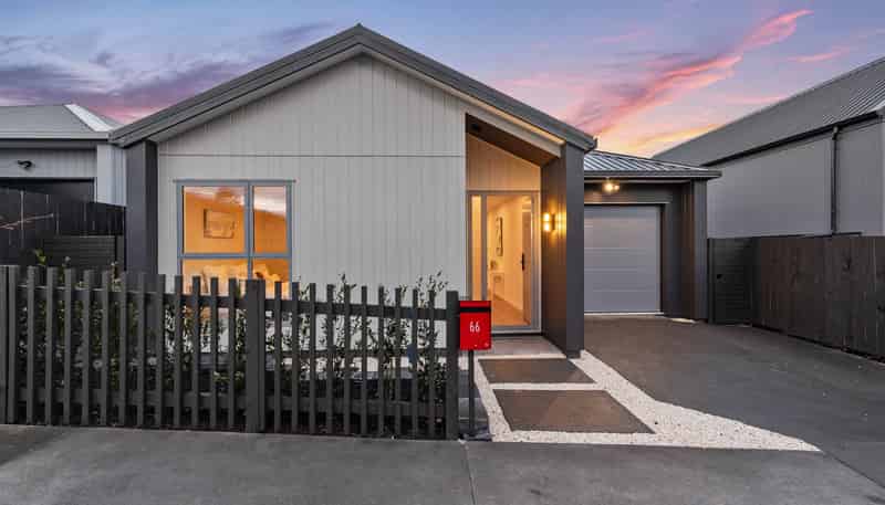 66 Huanui Drive, Orewa