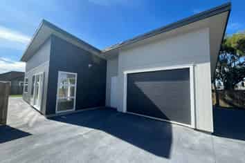 Manawatu / Whanganui - Address withheld
