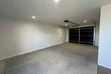 Manawatu / Whanganui - Address withheld