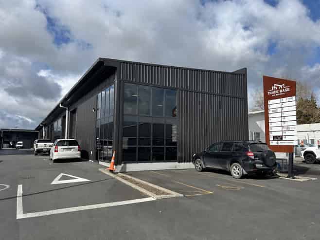 Rare Office & Warehouse Combo