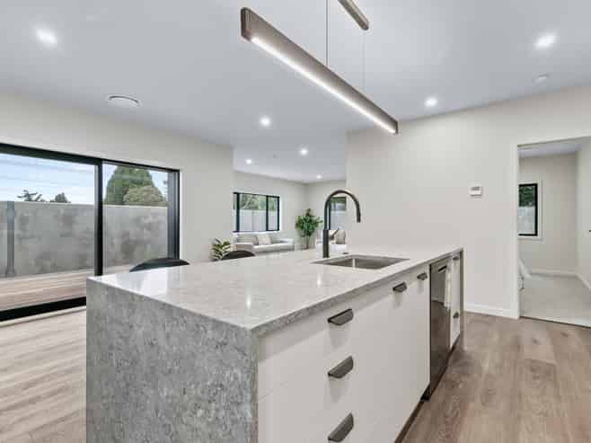 114A Bartholomew Road, Levin