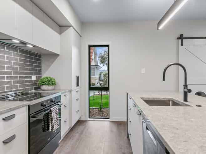 114A Bartholomew Road, Levin