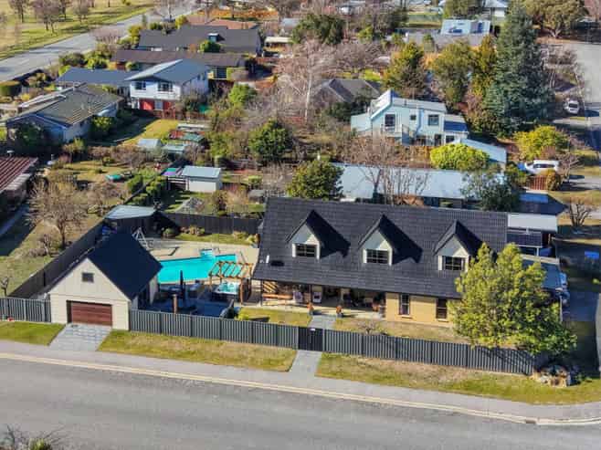 16 Leitrum Street, Cromwell