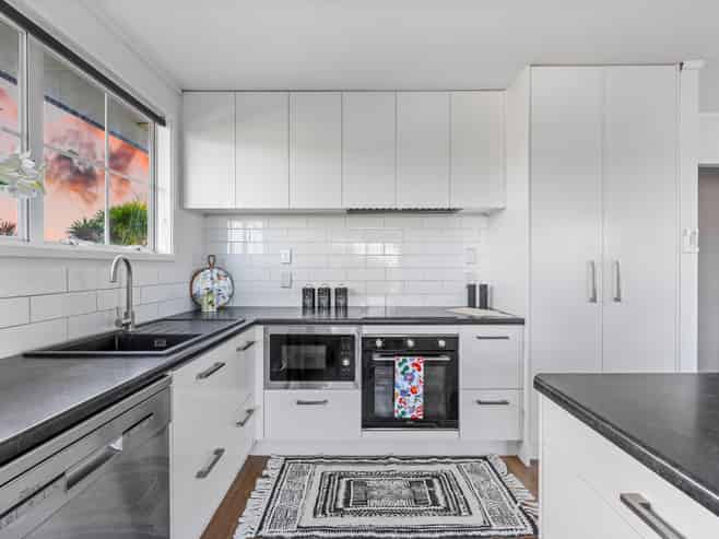 7 Faram Place, Massey