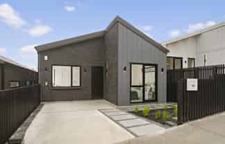 47 Awa Uru Road, Orewa