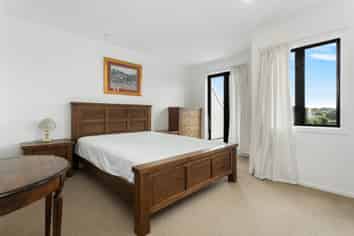 16/1 Ambrico Place, New Lynn