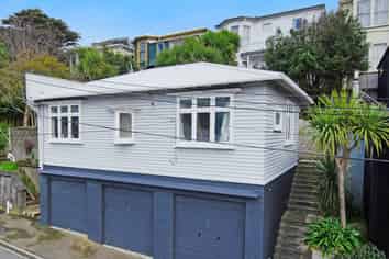 24 Myrtle Crescent, Mount Cook