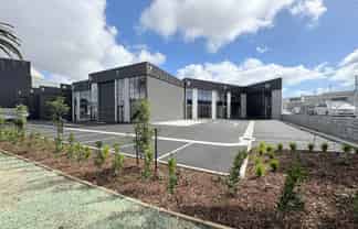 EIGHT BRAND NEW UNITS FOR SALE
