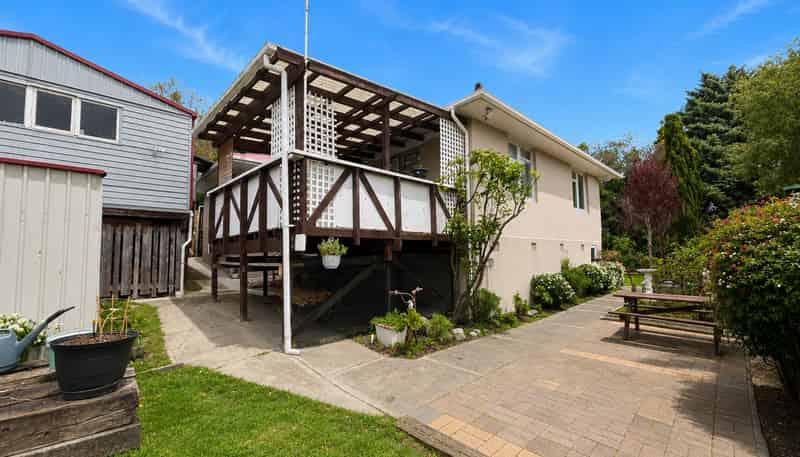 83 Port Hills Road, Heathcote Valley