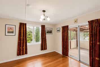 83 Port Hills Road, Heathcote Valley
