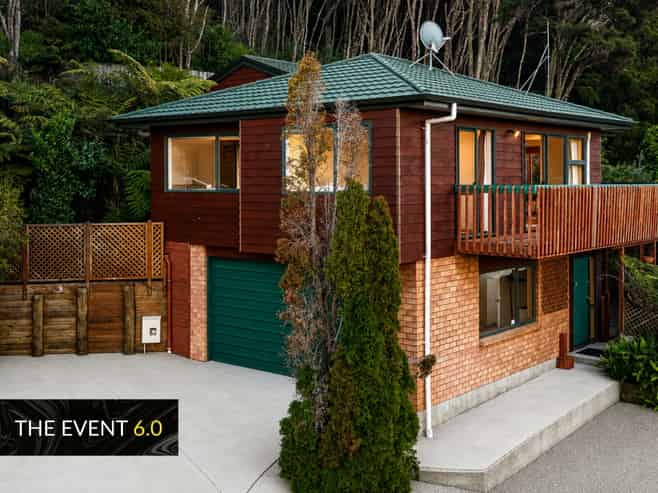 2/8 Dee Place, Torbay