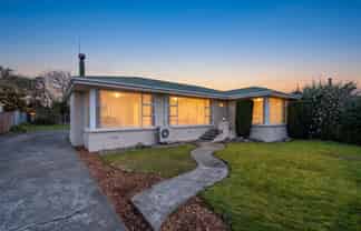 17 Pine Crescent, Hargest