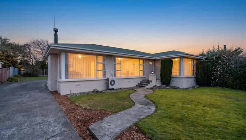 17 Pine Crescent, Hargest