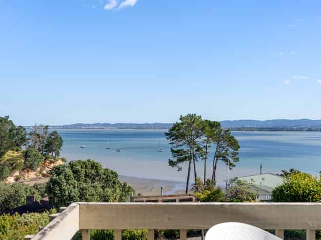 73 Rosecamp Road, Beach Haven