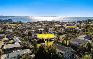 12 Vista Motu, Red Beach