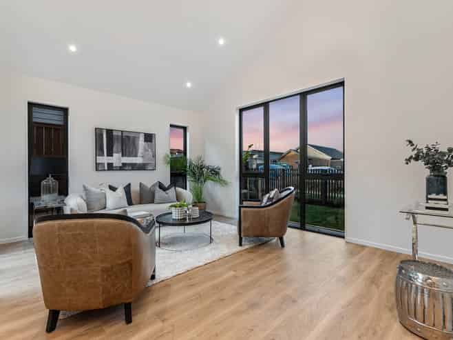 48 Matangi View Drive, Orewa