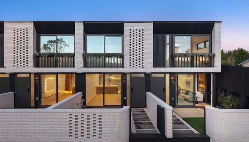 4/49 Stredwick Drive, Torbay