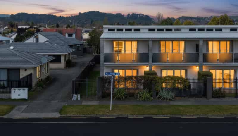 2G Lytton Street, Victoria