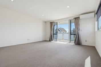 2G Lytton Street, Victoria