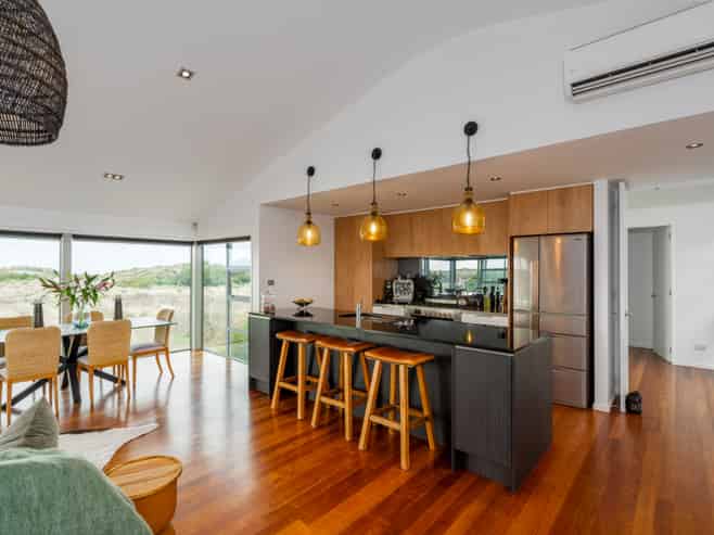 9 Neptune Place, Waimairi Beach