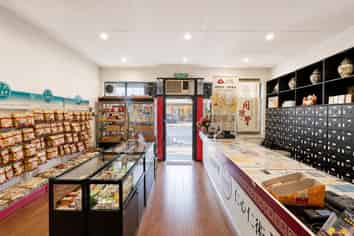 BUSINESS OPPORTUNITY IN SOMERVILLE 
