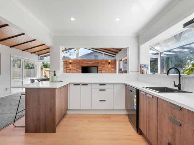 152 Sandwich Road, Saint Andrews