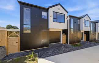 4/31 Booralee Avenue, Botany Downs