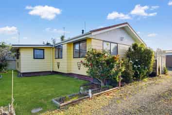 3 Dawson Street, Foxton Beach