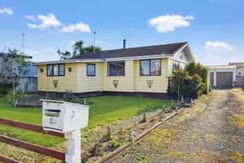 3 Dawson Street, Foxton Beach