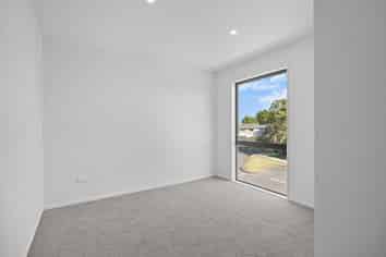 Auckland - Address withheld