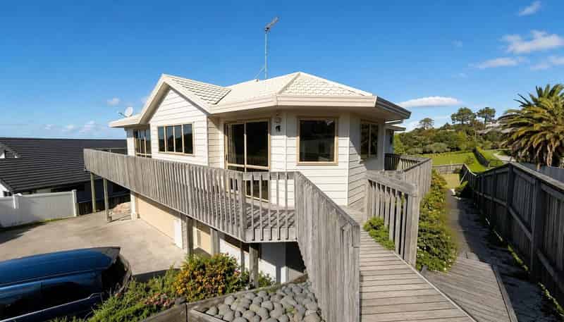 1167 Whangaparaoa Road, Gulf Harbour