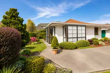 9 Manor Place, Redwoodtown