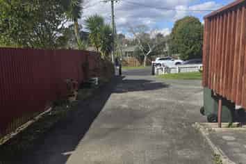 85A COBHAM CRESCENT, Kelston