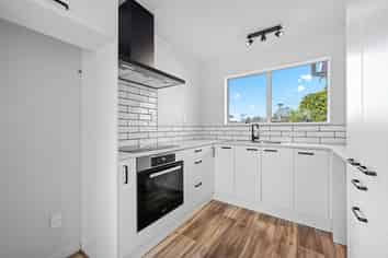 33B Portal Crescent, Beerescourt