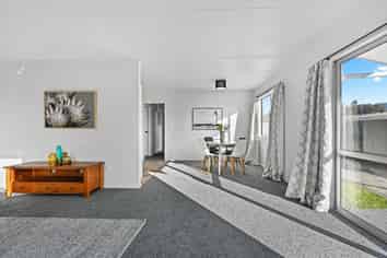 33B Portal Crescent, Beerescourt