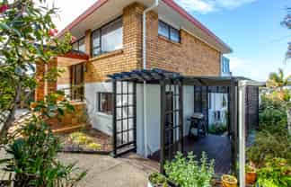 39a Deep Creek Road, Waiake