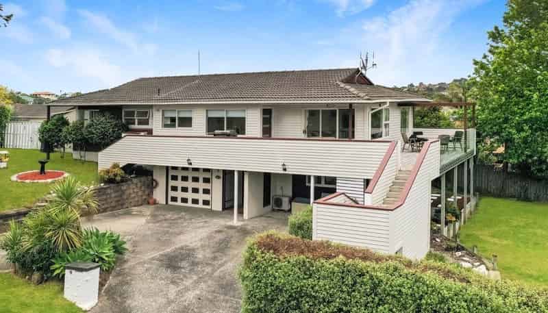 8 Torbay Heights, Torbay