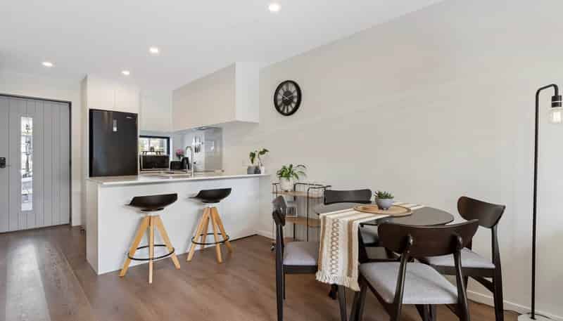 8 Jabuka Street, Glen Eden