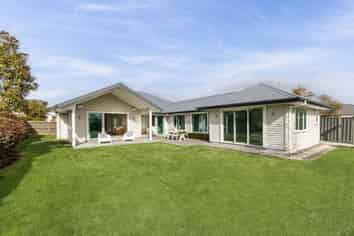 Hawkes Bay - Address withheld