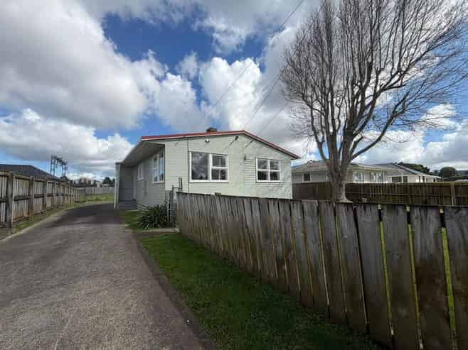 76 Cambridge Terrace, Papatoetoe