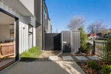 2/80 Barry Avenue, Cromwell