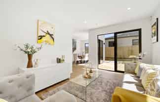11B Mimosa Place, Half Moon Bay