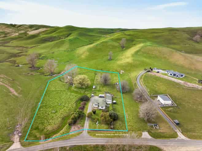 326 Kawera Road, Pukehamoamoa