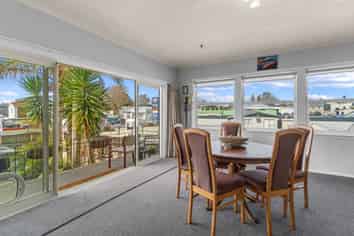 48 Kihikihi Road, Te Awamutu