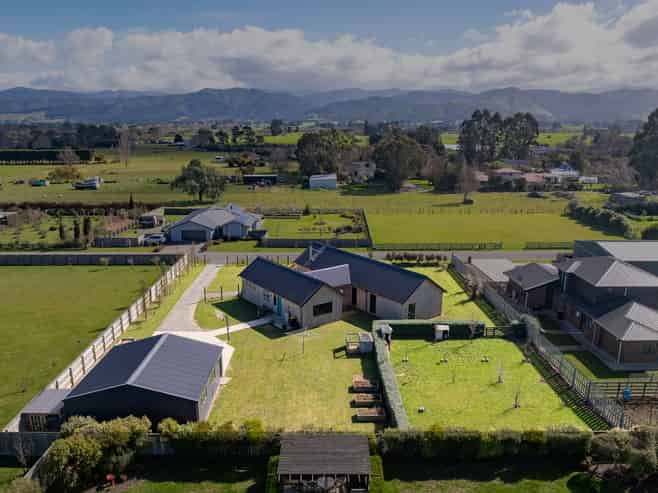 1 Remutaka Lane, Carterton